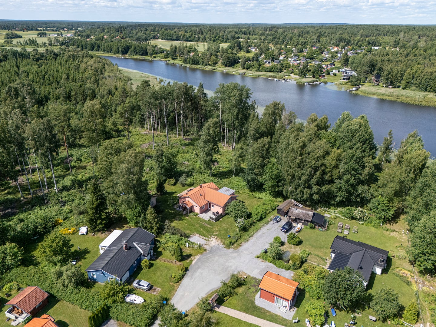 Aerial view over the village and Hyndevadsån